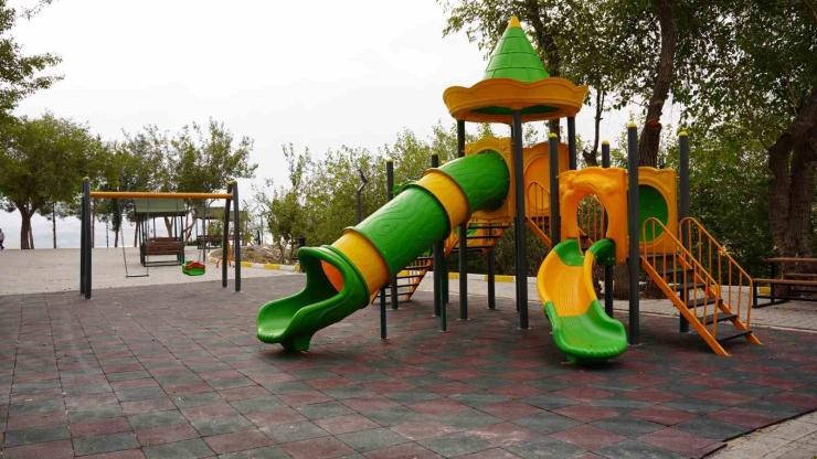 Kahta Ebu Sadık Ziyareti Modern Bir Görünüme Kavuştu