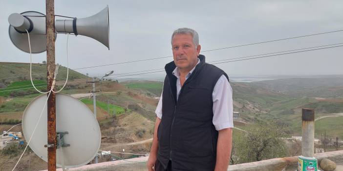 İFTARDA EZAN SESİNİ DUYMAK İÇİN EVİN DAMINA HOPARLÖR YERLEŞTİRDİ